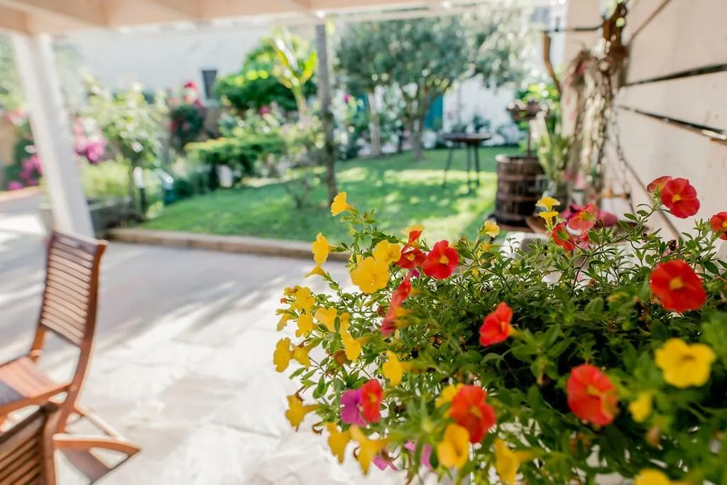 Holiday home Casa Vittoria Villa Camaiore Italy