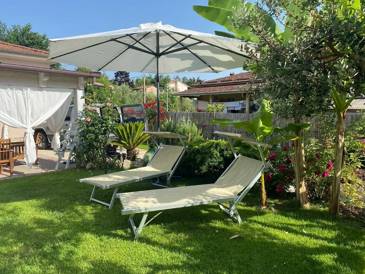 Casa Vittoria Villa Camaiore Italië